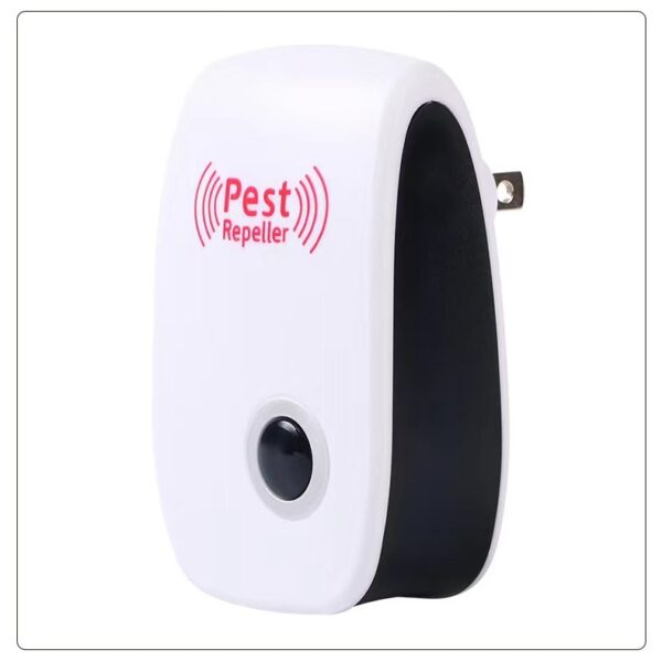 Multifunctional Household Ultrasonic Animal Repeller - Image 4